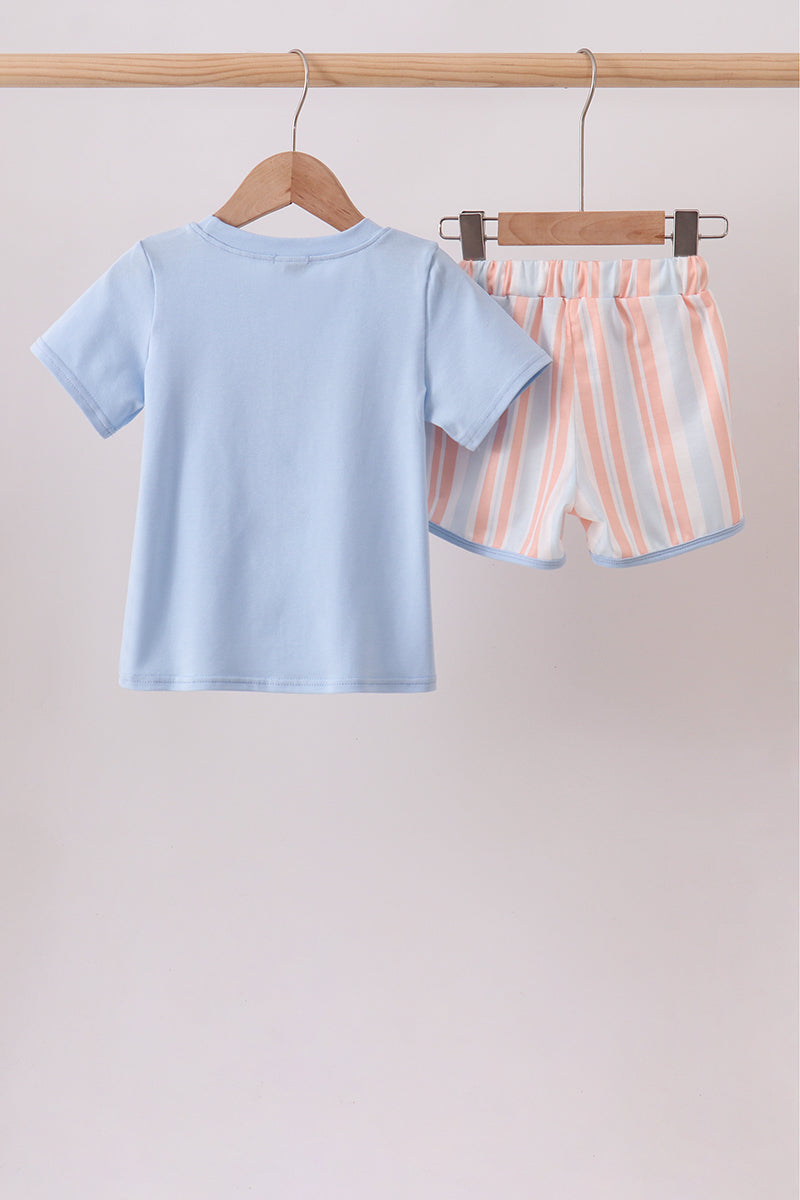  Aaria Tees