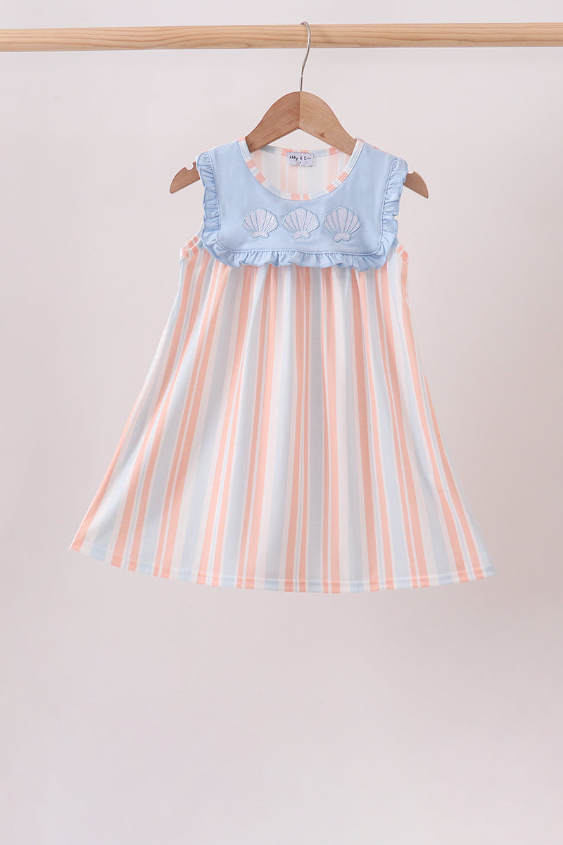  Aaria Tees
