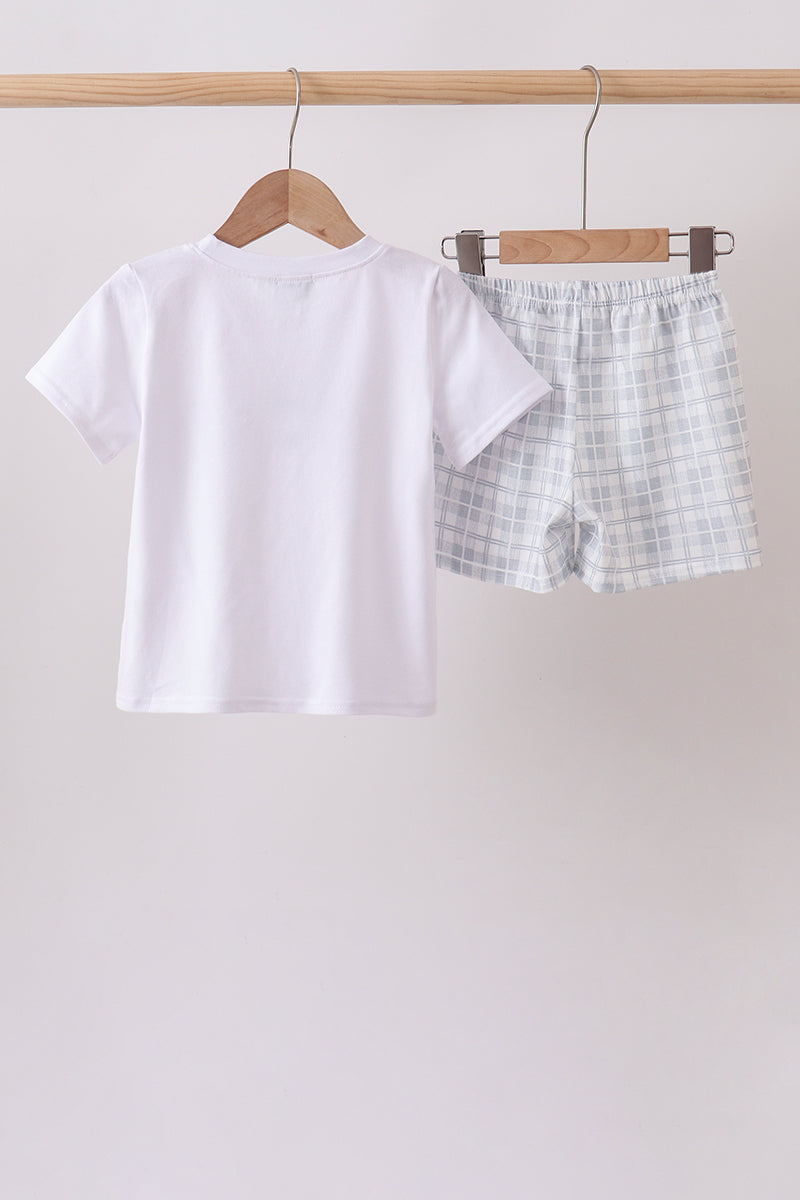  Aaria Tees