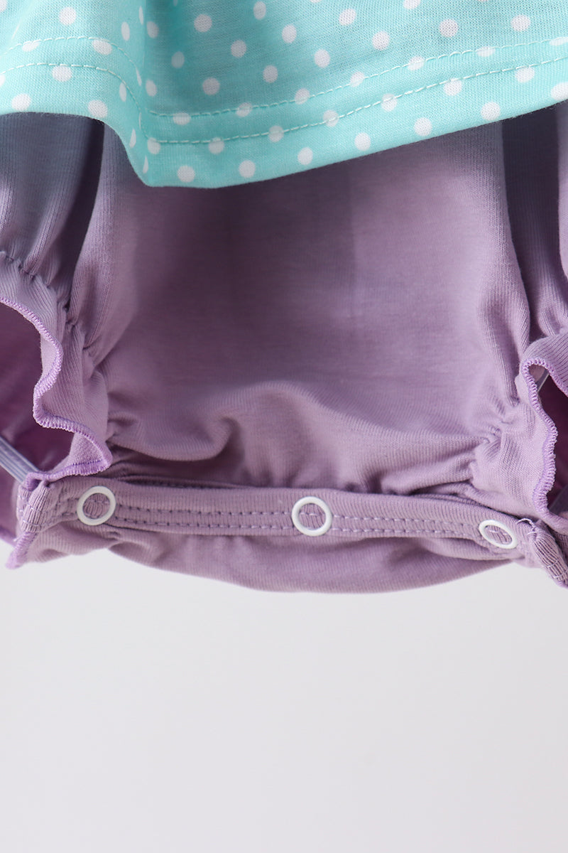  Aaria Tees