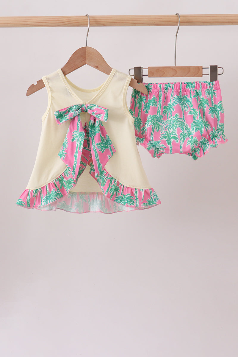  Aaria Tees