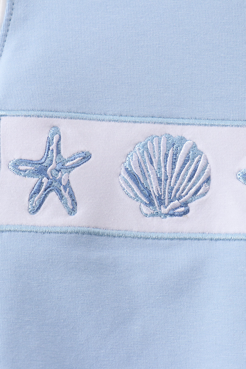  Aaria Tees