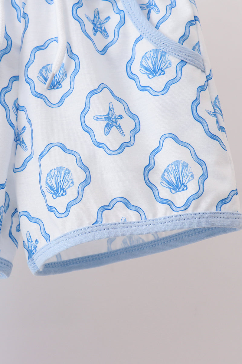  Aaria Tees