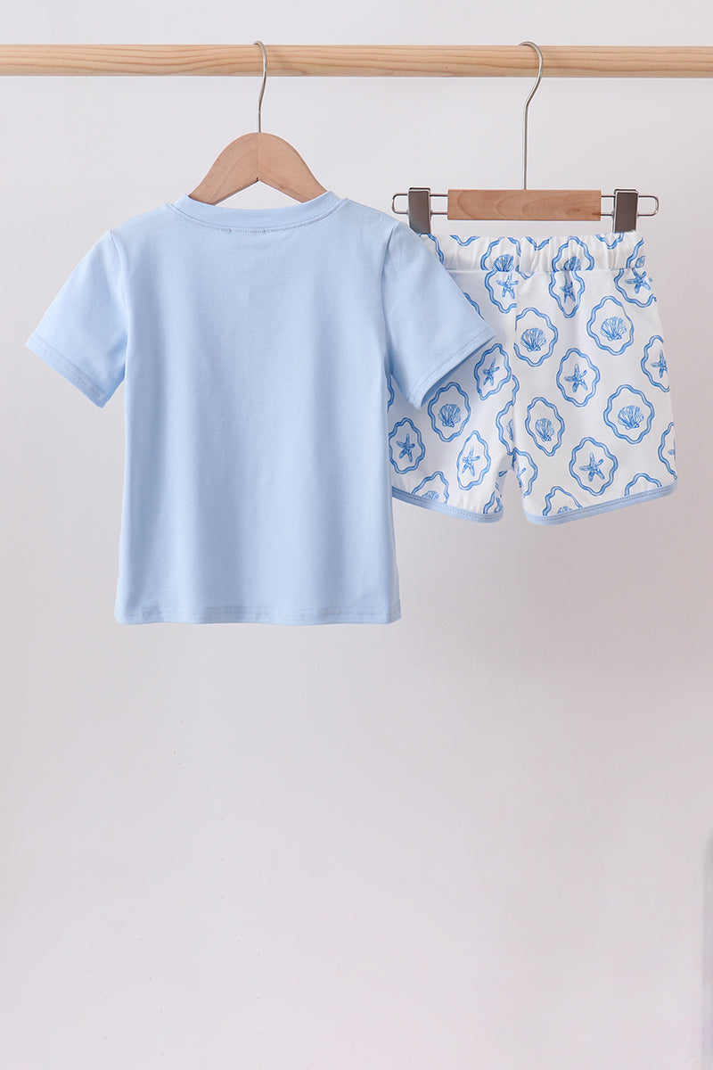  Aaria Tees