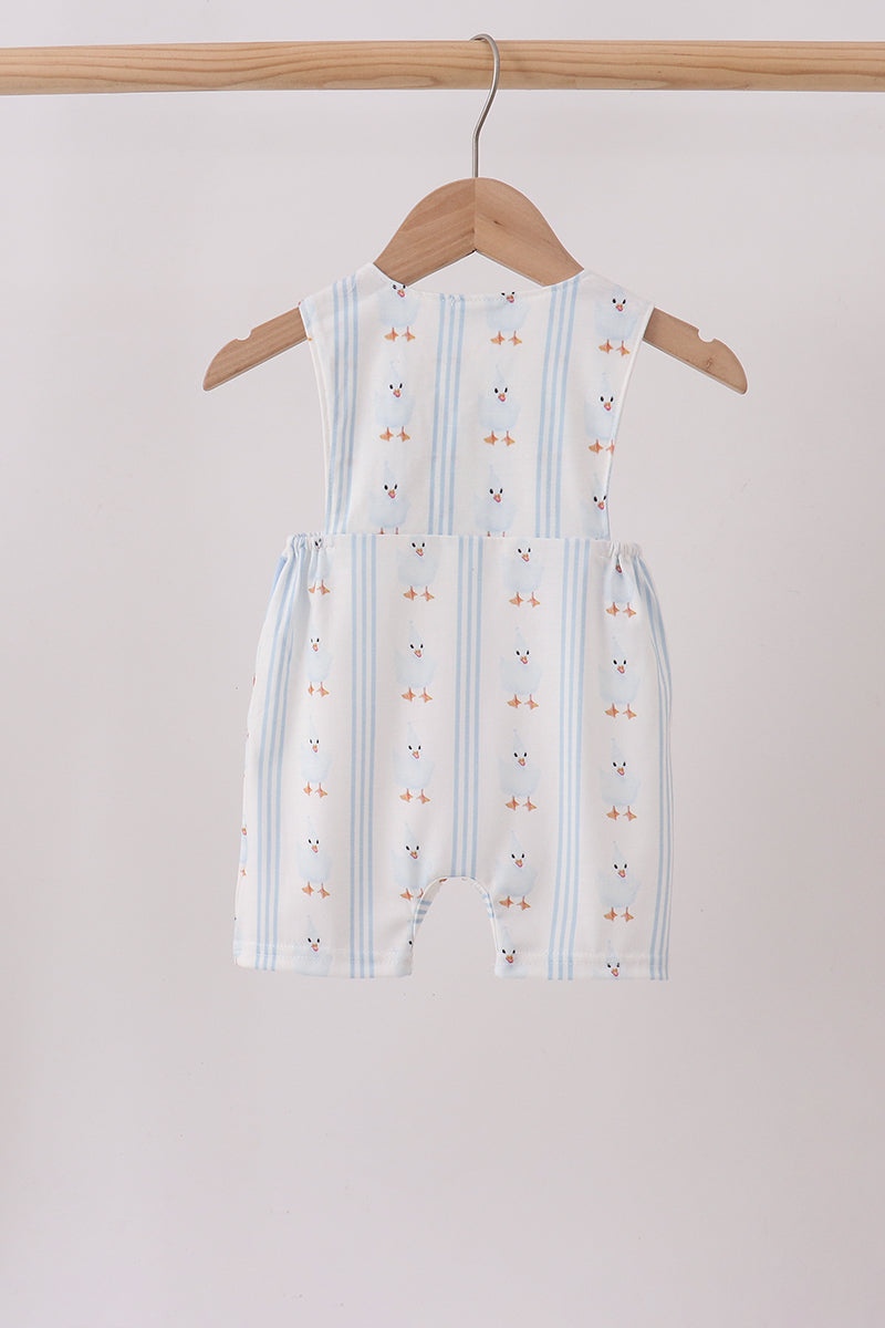  Aaria Tees