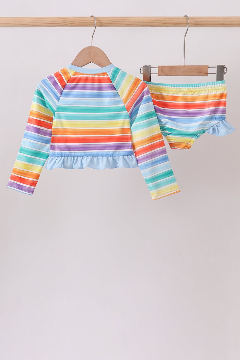  Aaria Tees