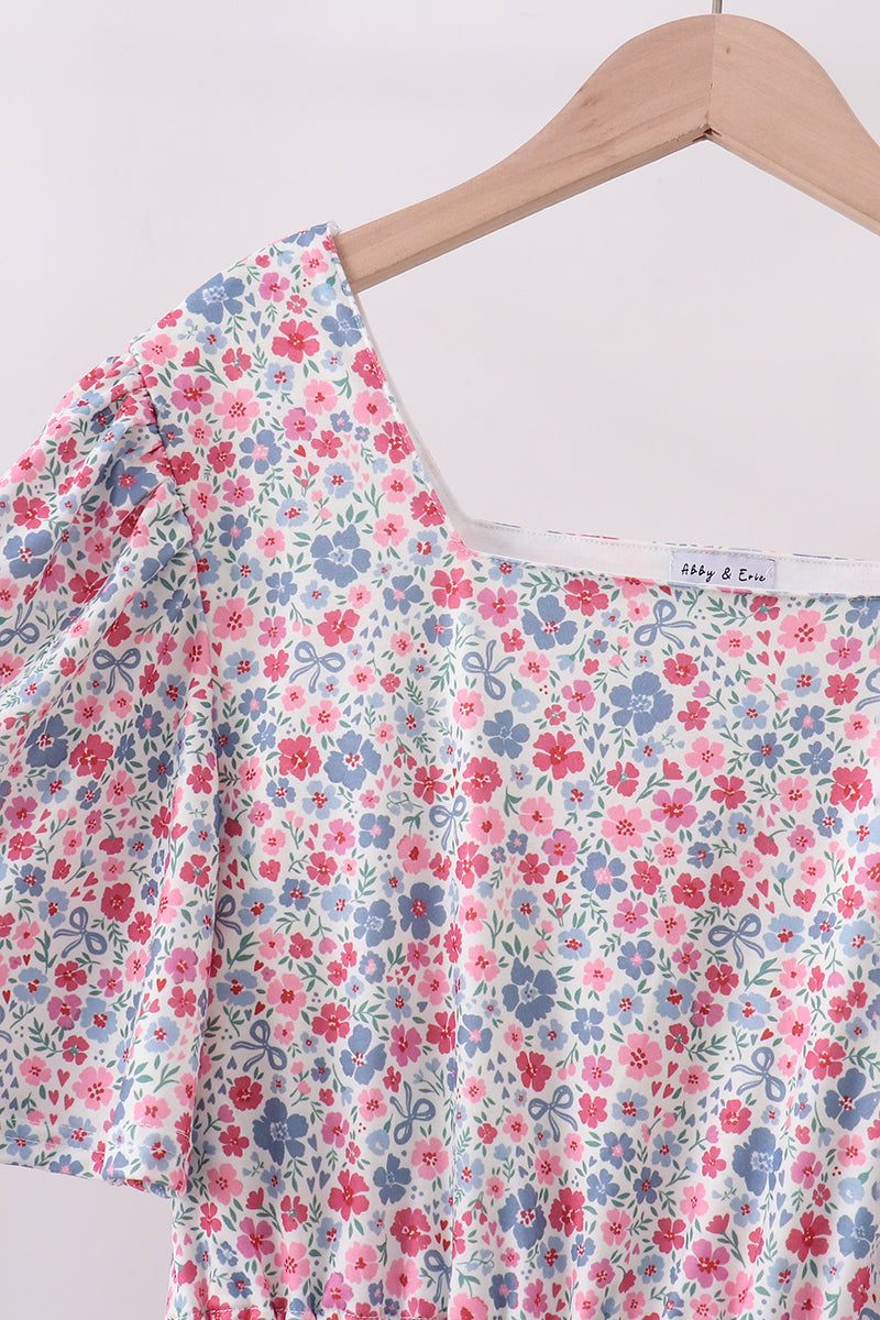  Aaria Tees