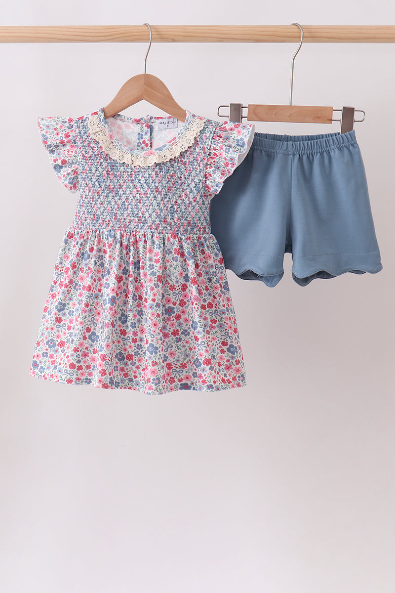  Aaria Tees