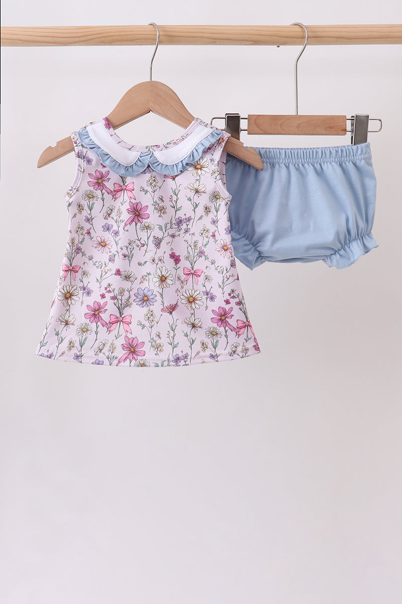 Aaria Tees
