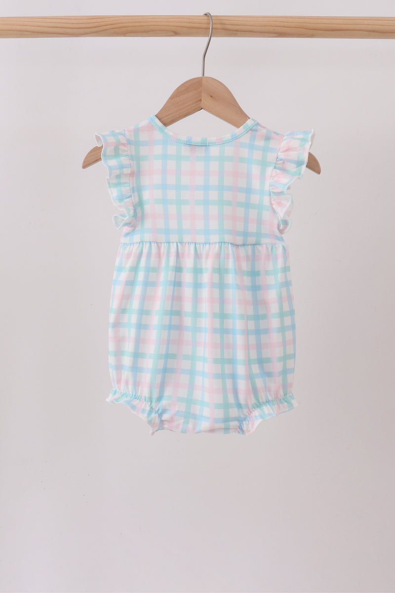  Aaria Tees