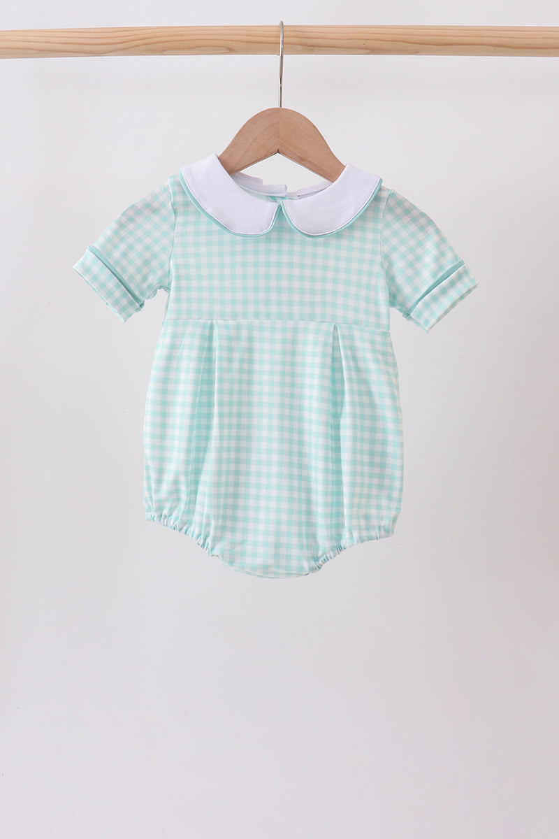  Aaria Tees
