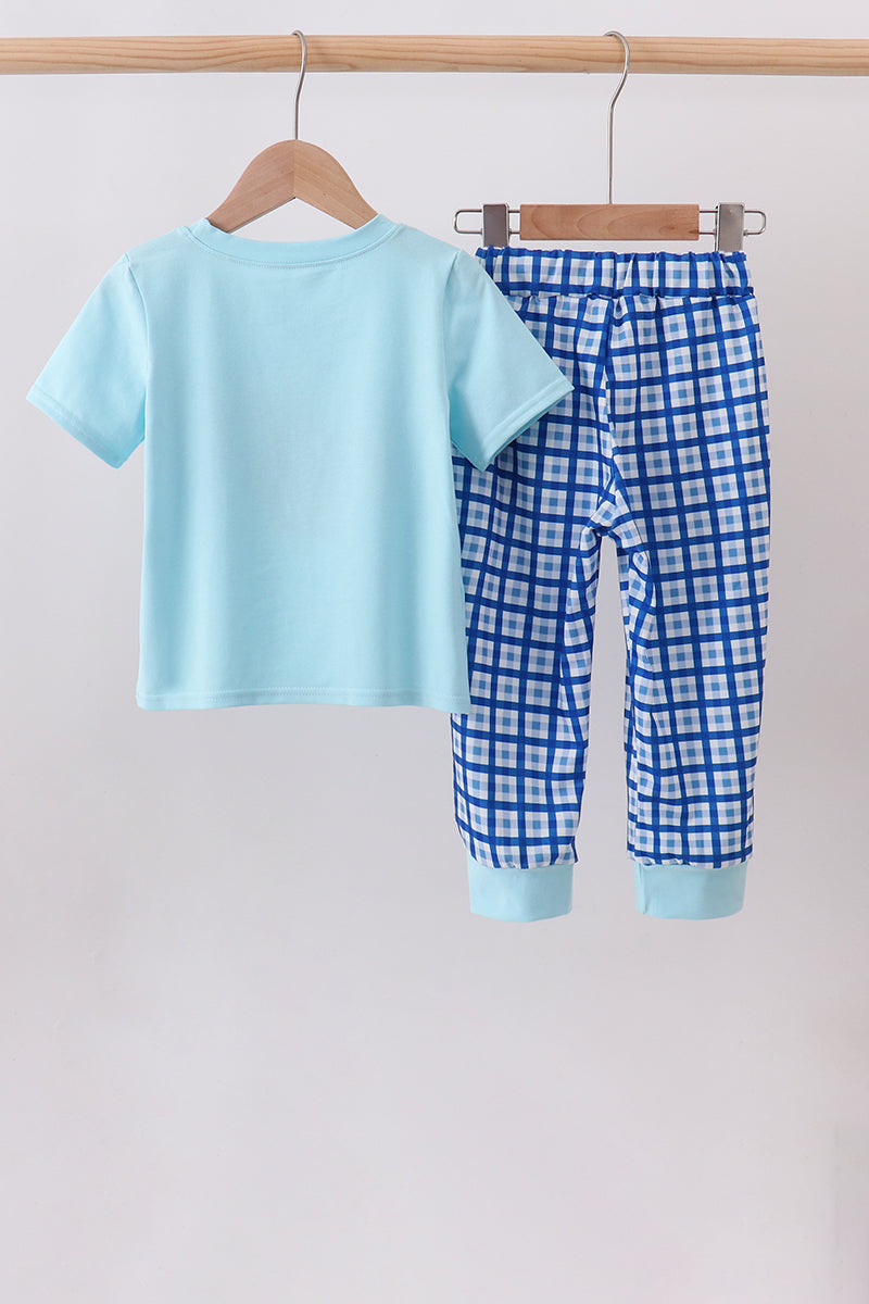  Aaria Tees