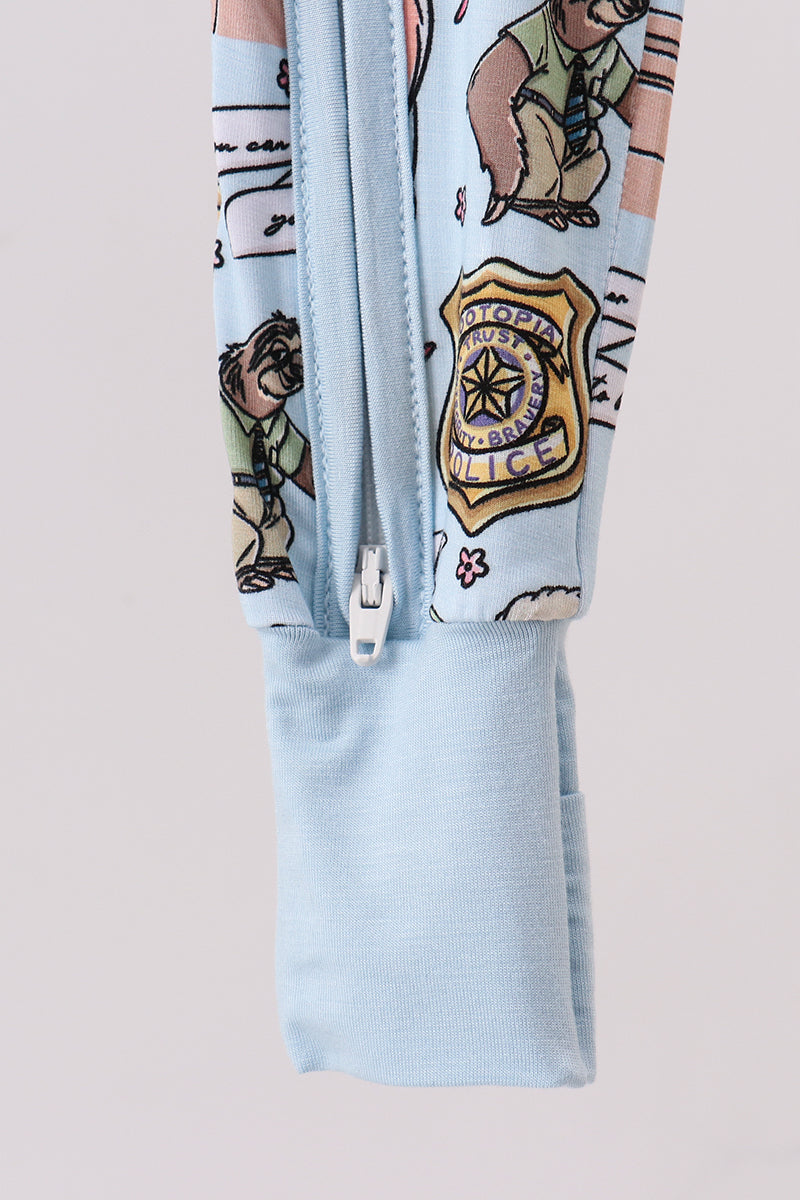  Aaria Tees