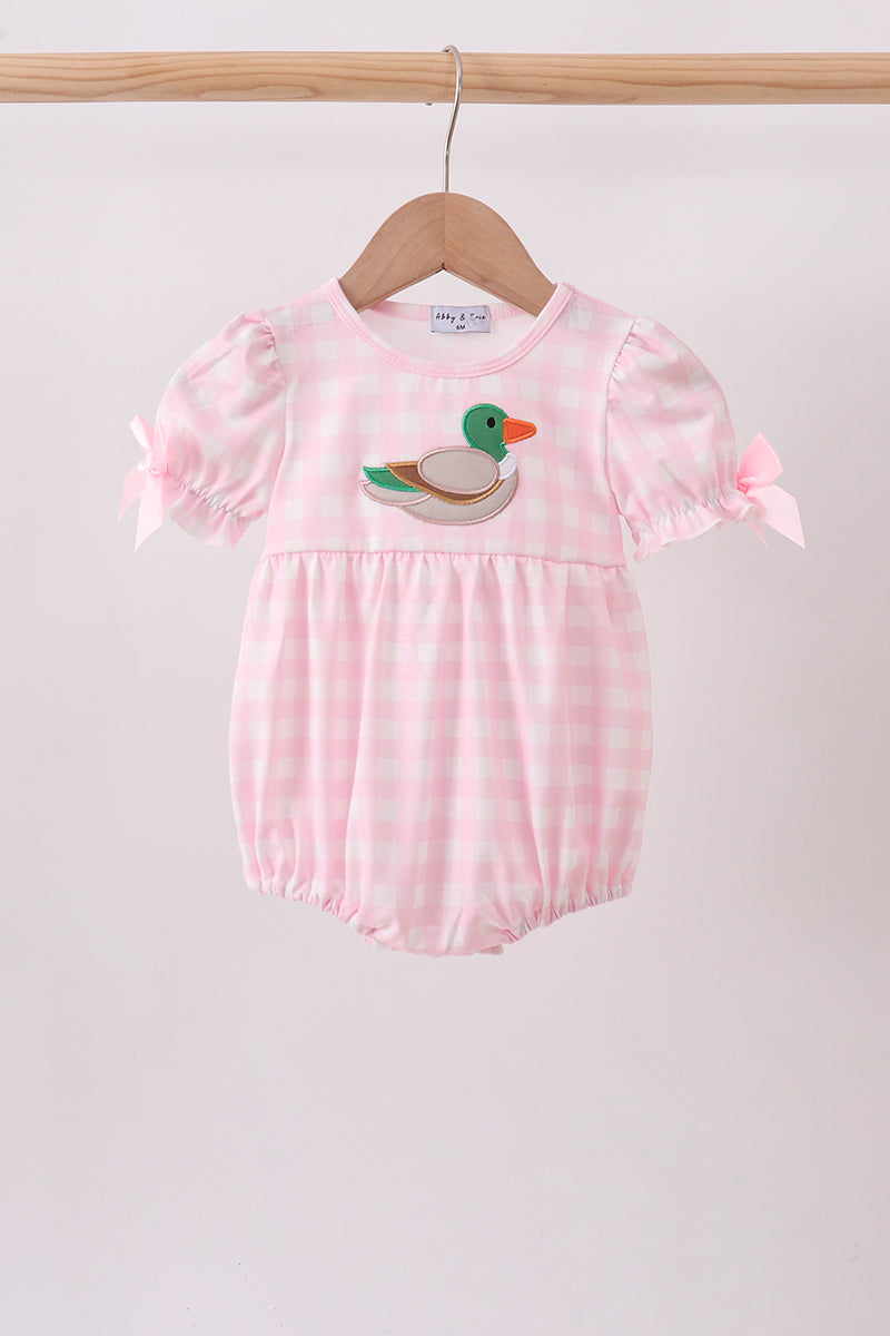  Aaria Tees