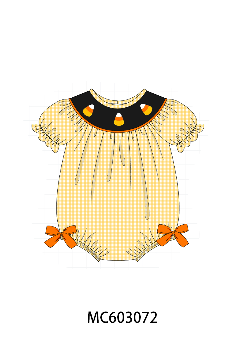  Aaria Tees