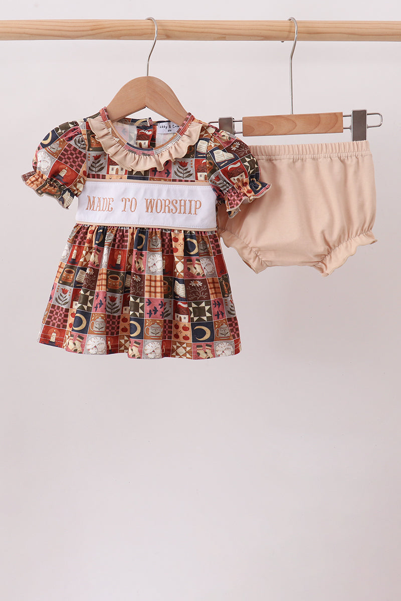  Aaria Tees