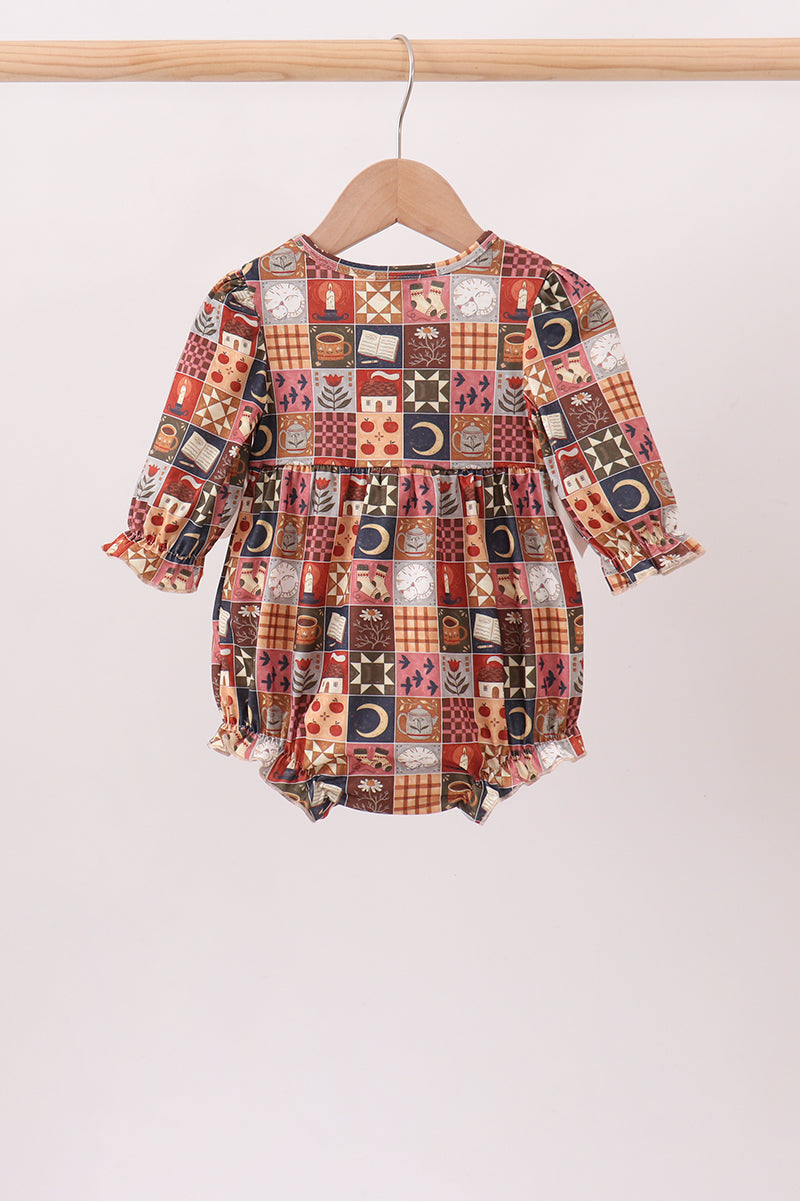  Aaria Tees