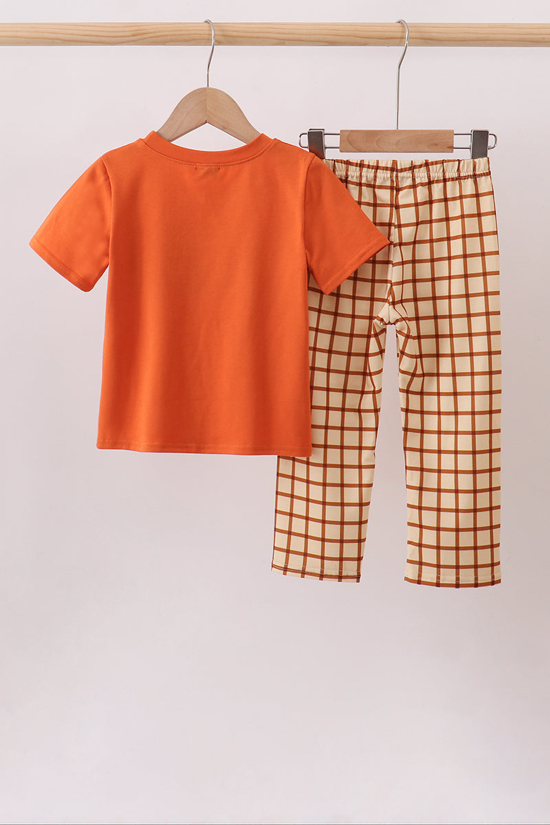  Aaria Tees