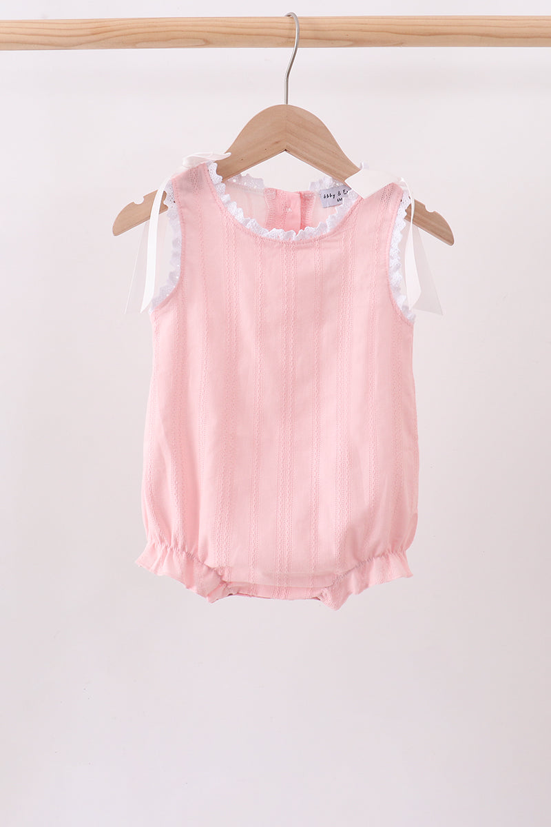  Aaria Tees