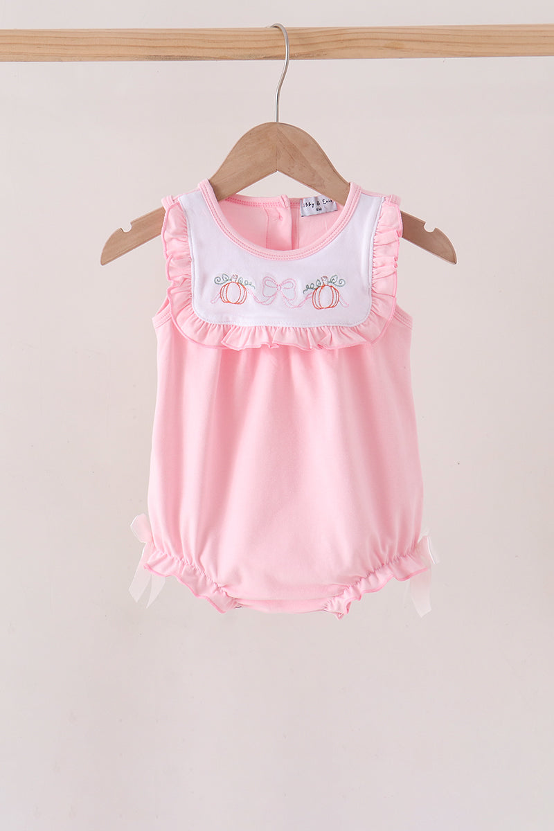 Aaria Tees