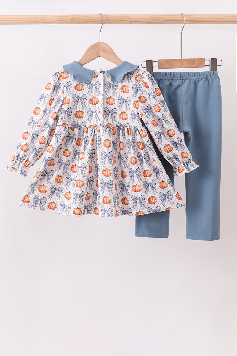  Aaria Tees