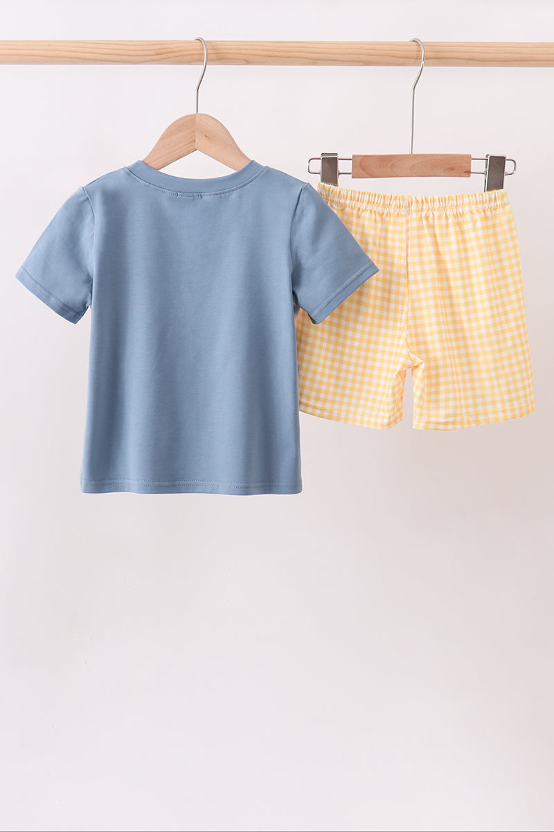  Aaria Tees