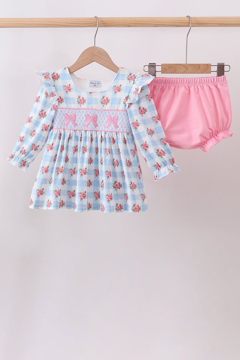  Aaria Tees