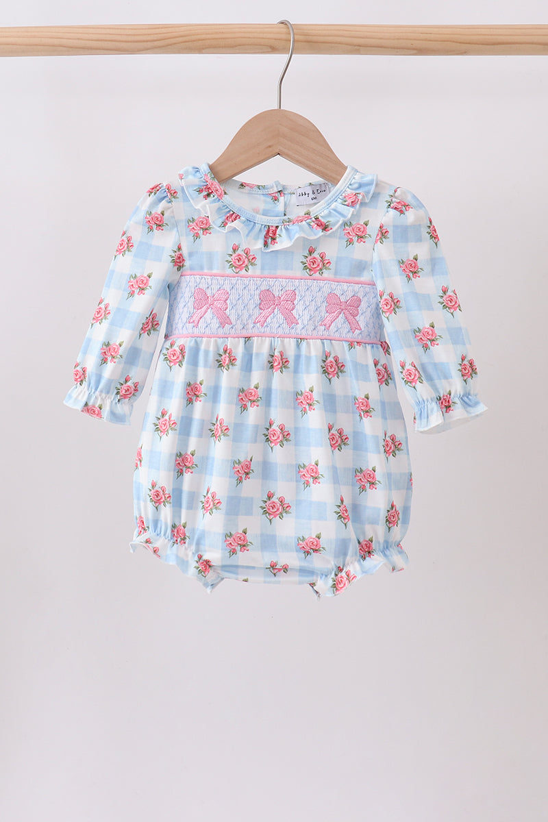  Aaria Tees