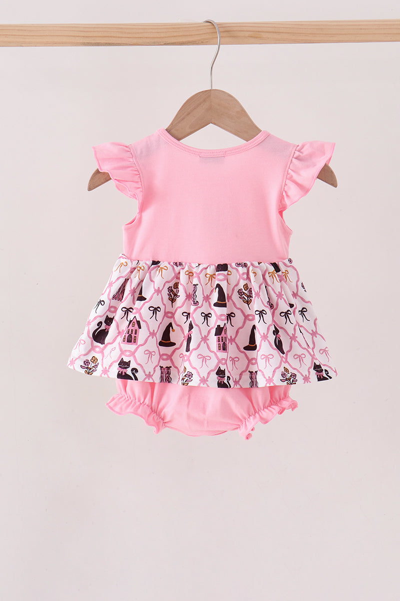  Aaria Tees
