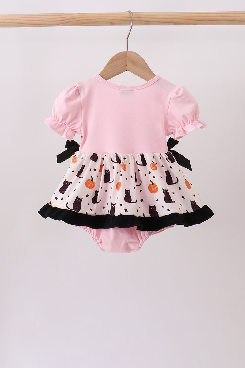  Aaria Tees