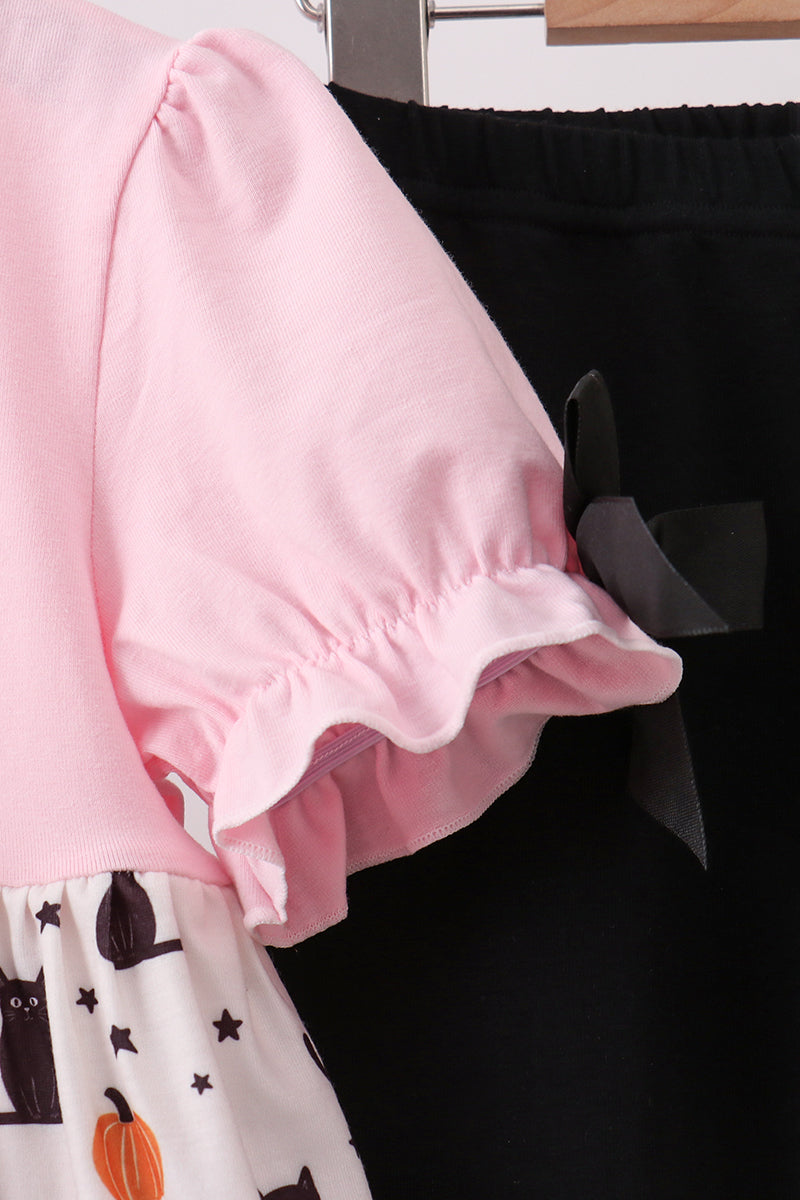  Aaria Tees