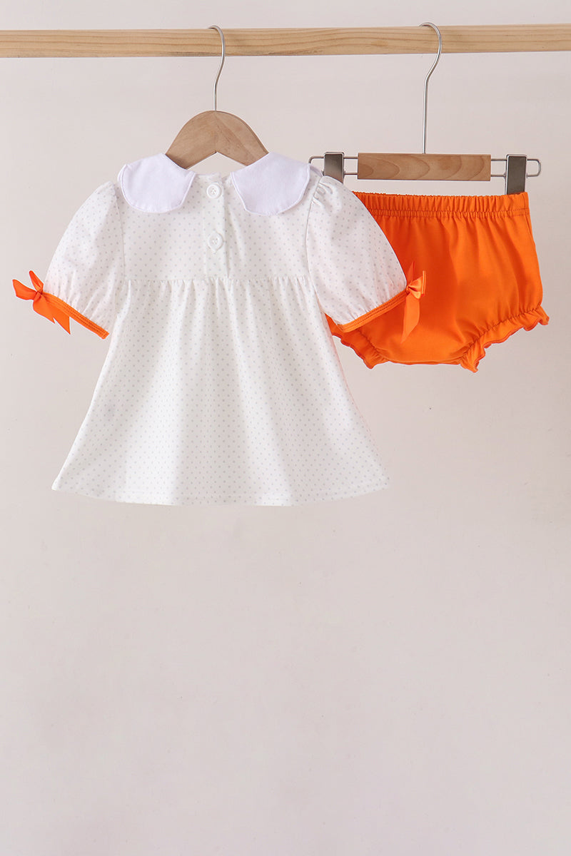  Aaria Tees