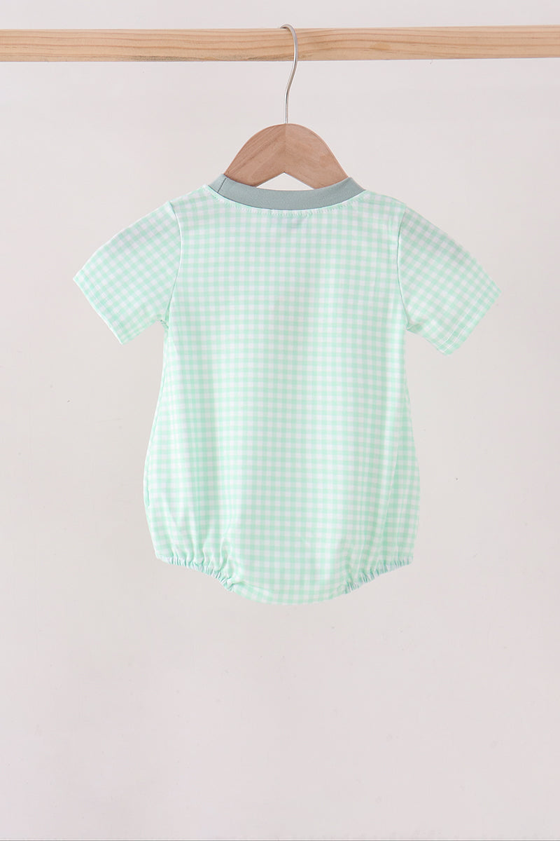  Aaria Tees