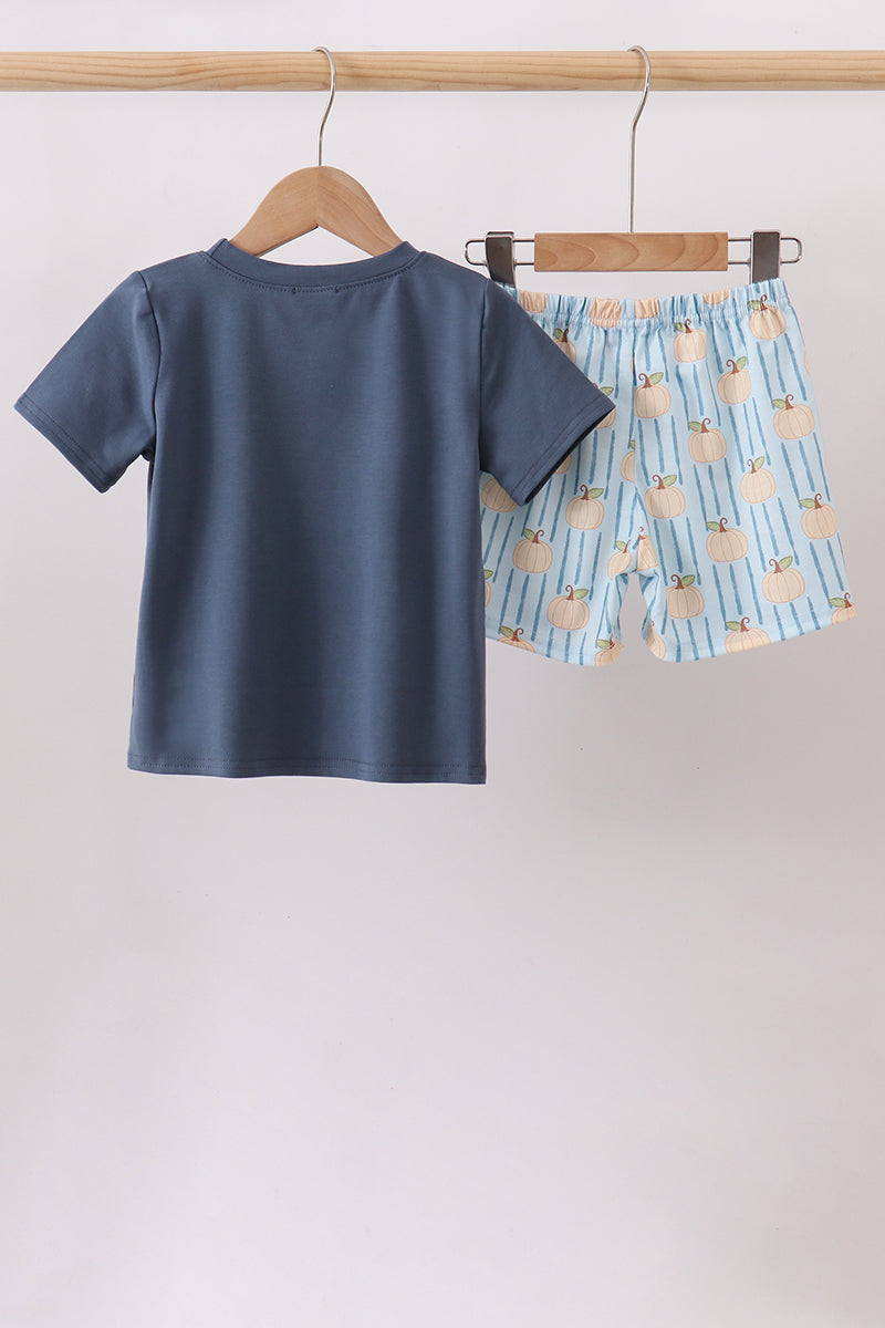  Aaria Tees
