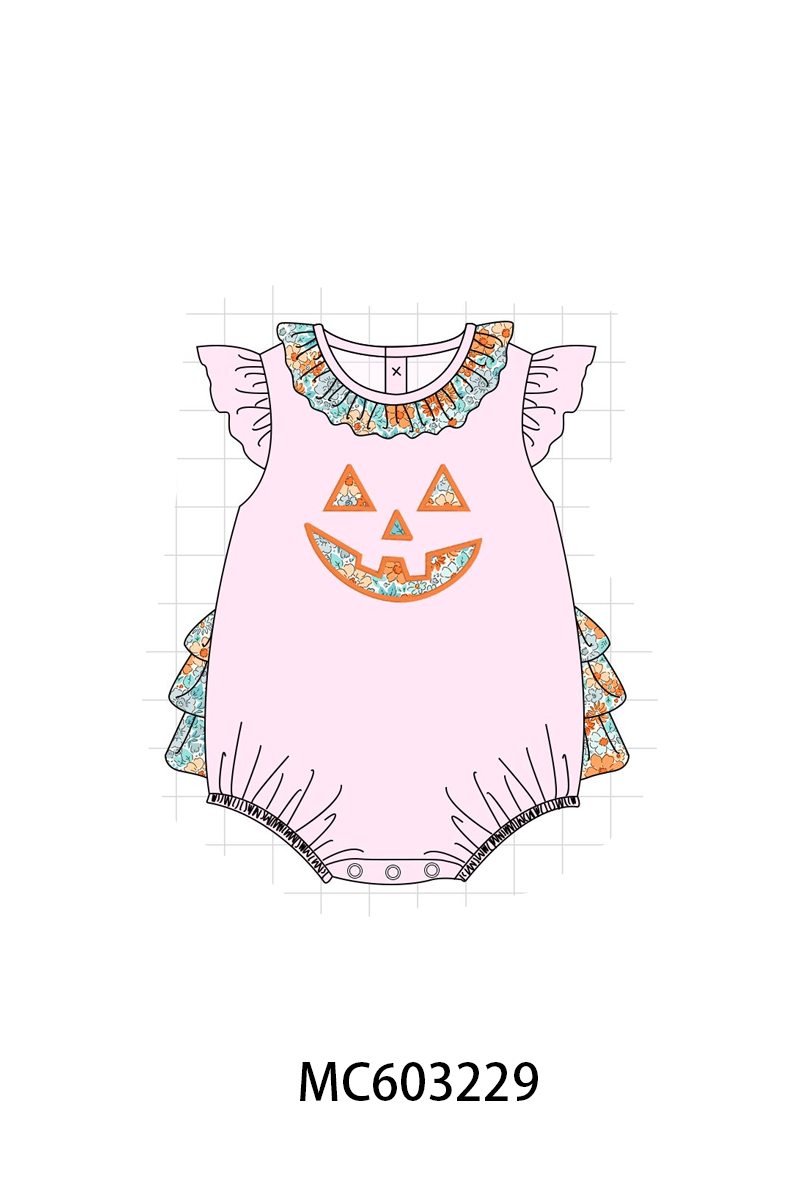  Aaria Tees