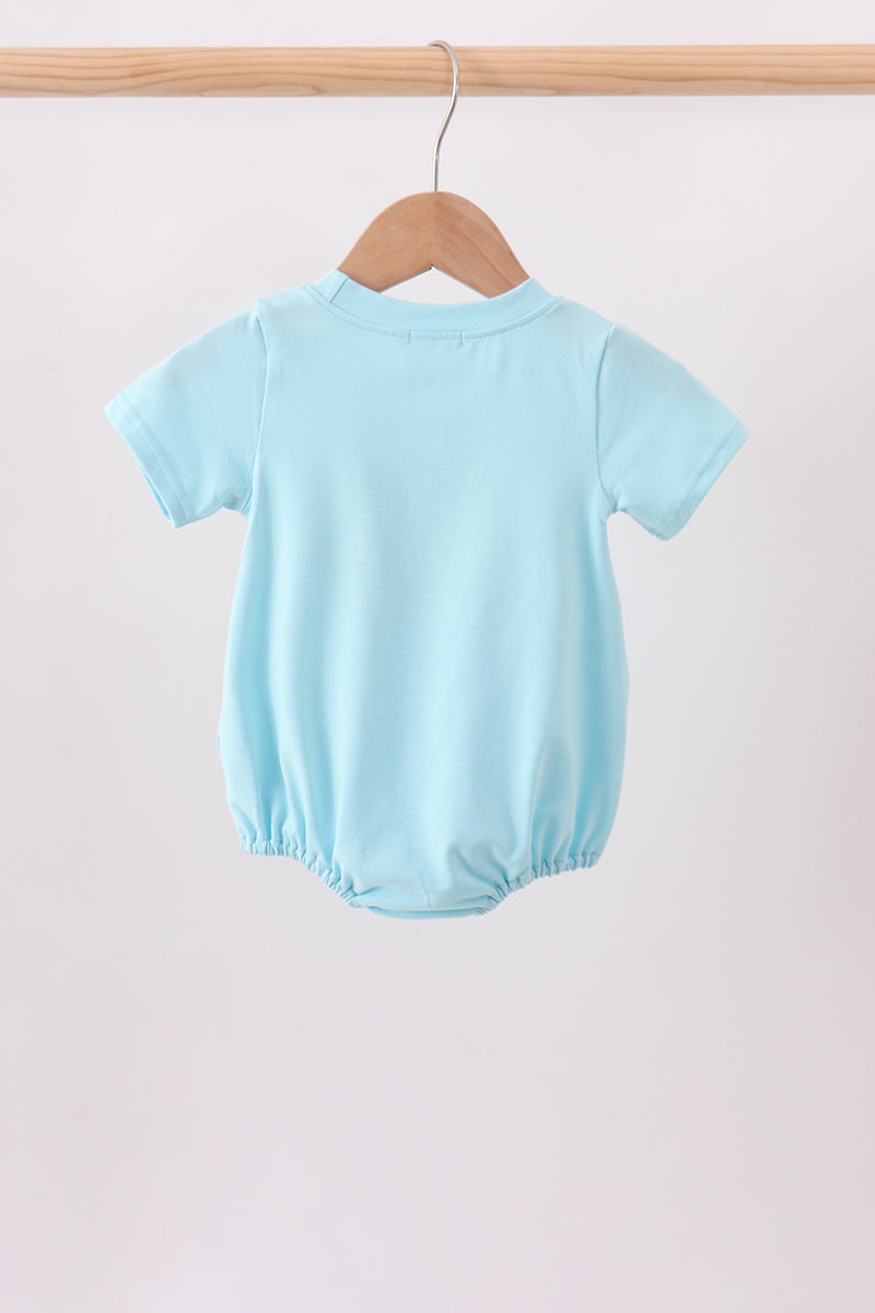  Aaria Tees