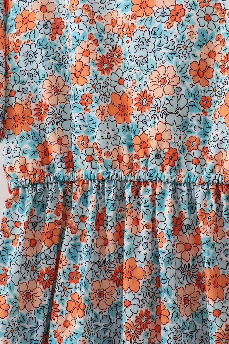  Aaria Tees