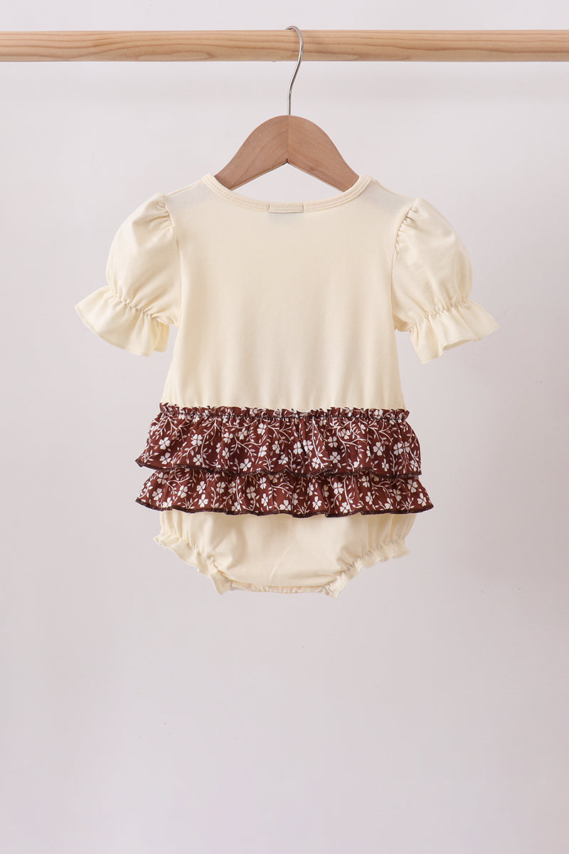  Aaria Tees