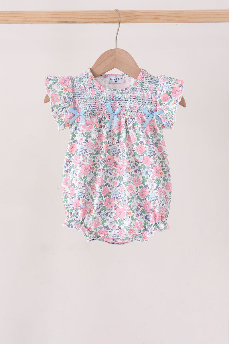  Aaria Tees