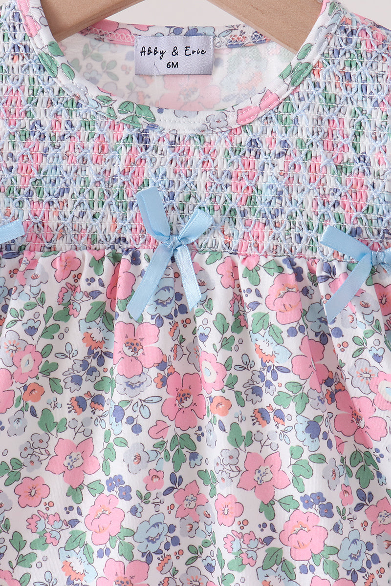  Aaria Tees