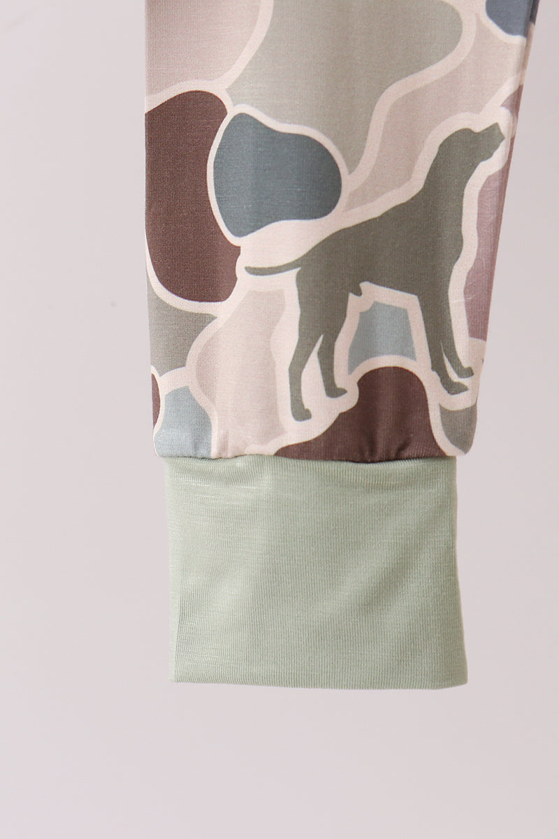  Aaria Tees