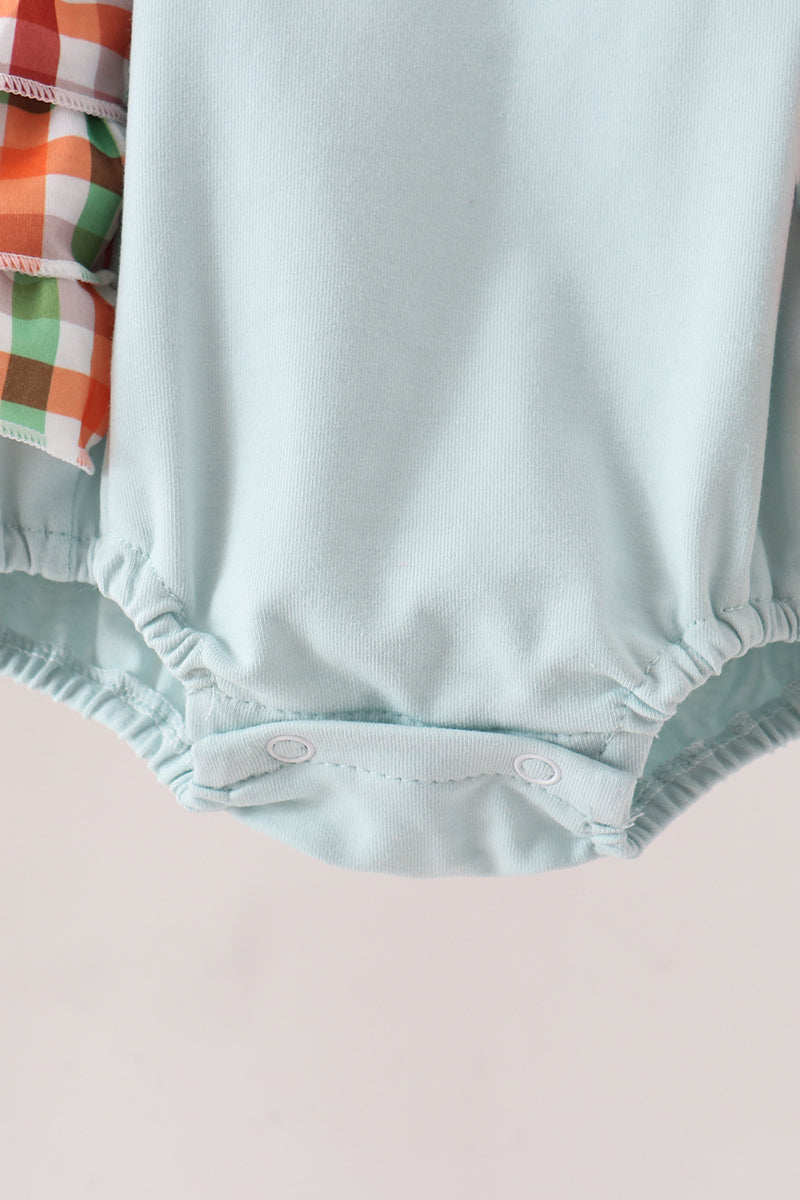  Aaria Tees