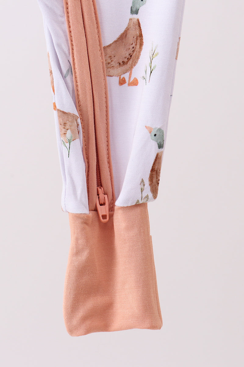  Aaria Tees