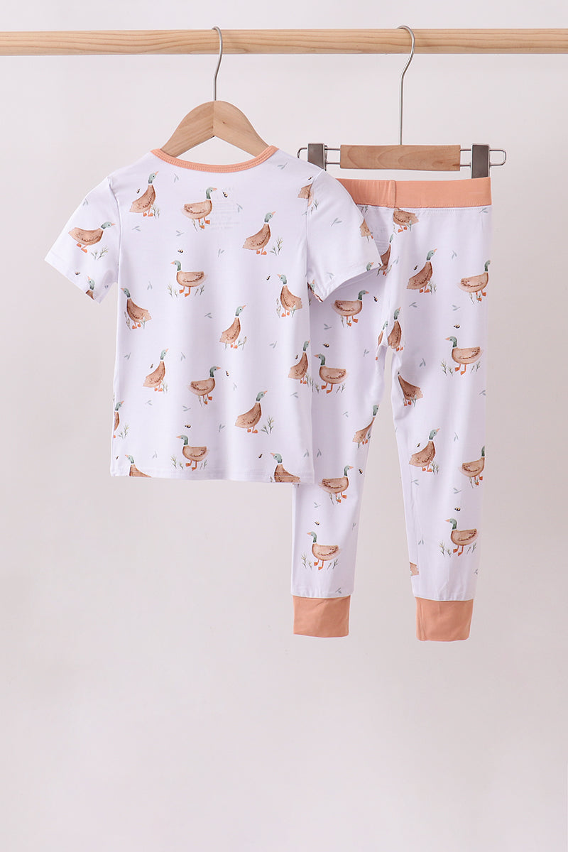  Aaria Tees