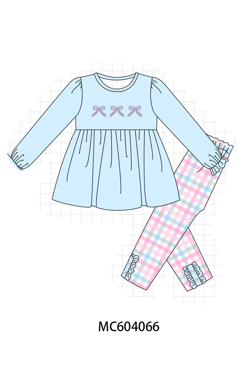  Aaria Tees