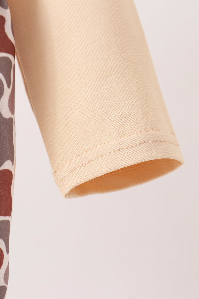 Khaki camoufalge cross deer embroidery bubble - Aaria Tees Aaria Tees