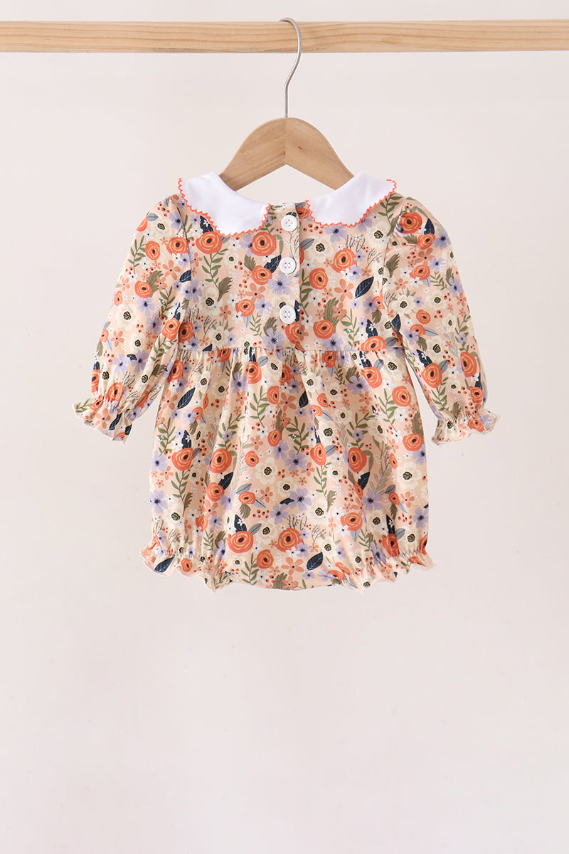  Aaria Tees