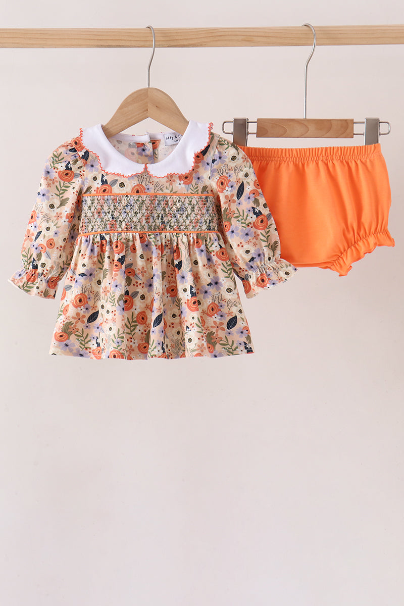  Aaria Tees