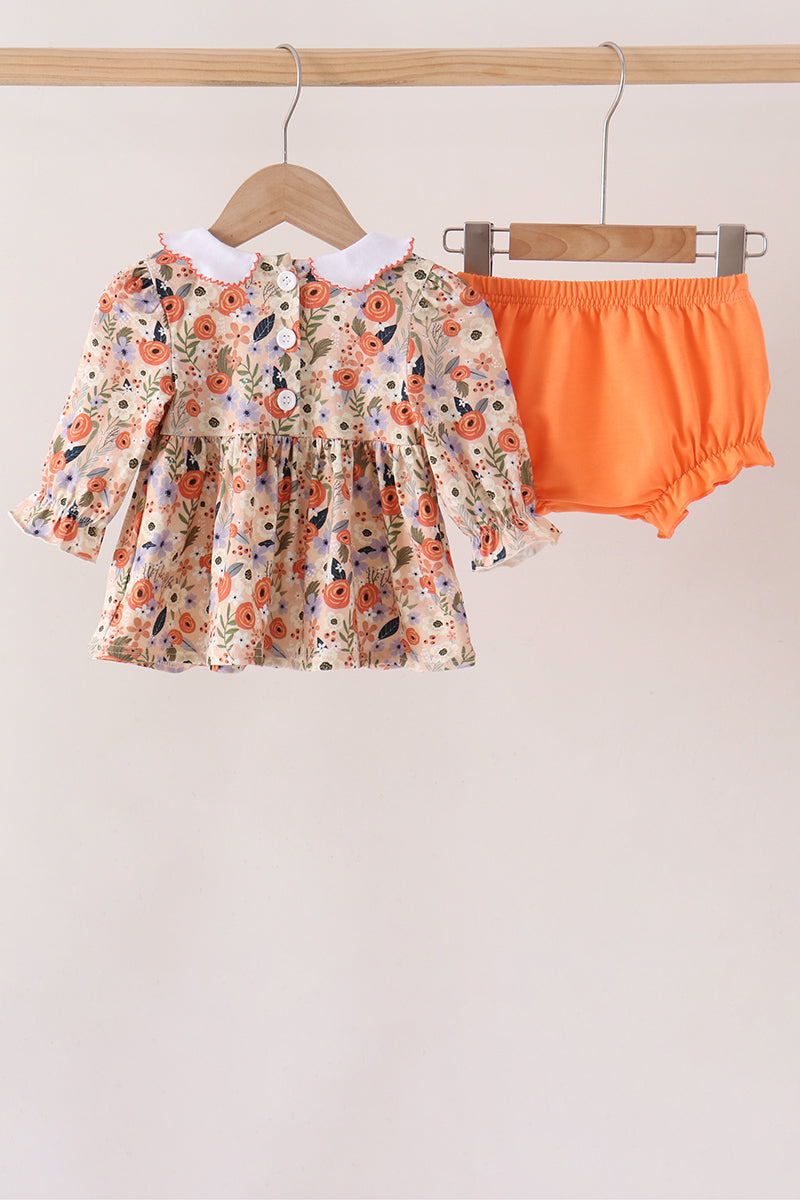  Aaria Tees