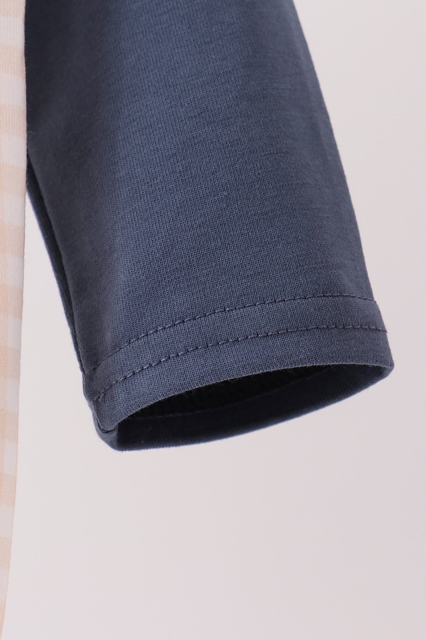  Aaria Tees
